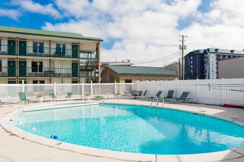 Green Valley Motel photo 1