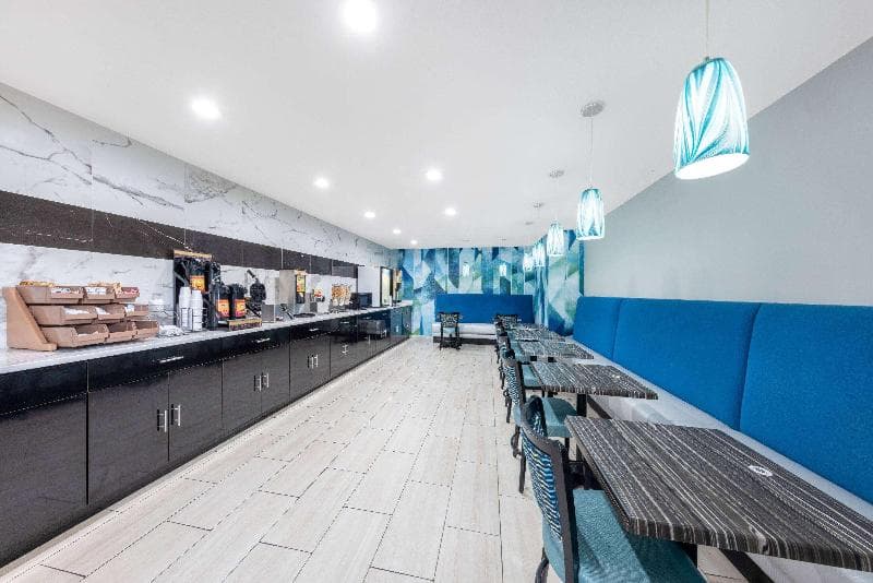 Days Inn By Wyndham Springville 2