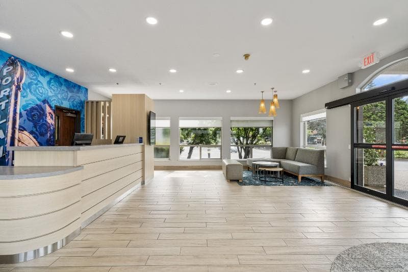 Best Western Lake Oswego Hotel & Suites 5