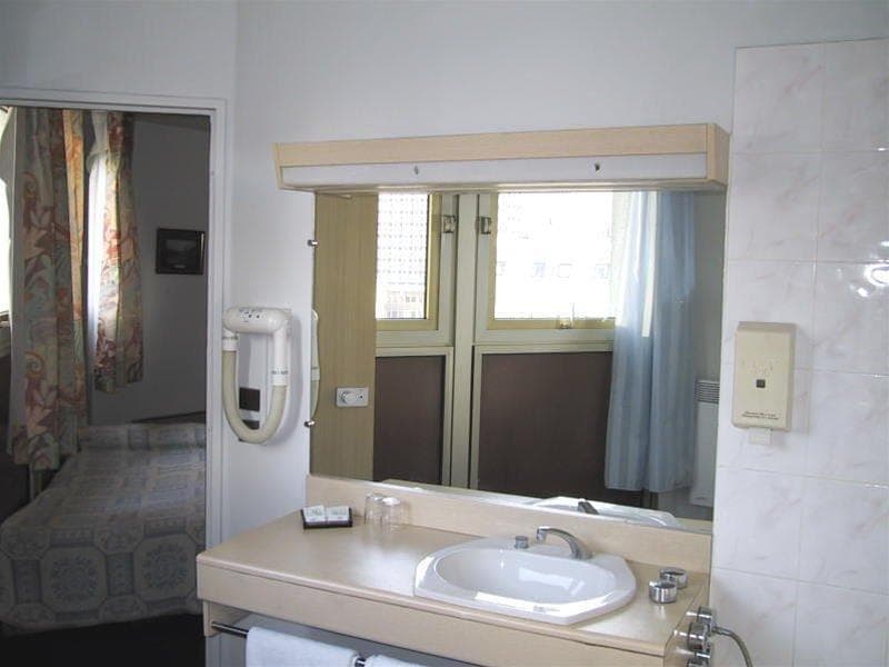Hotel Arotel photo 1