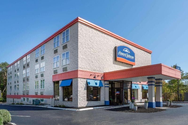 Howard Johnson by Wyndham Portsmouth 3