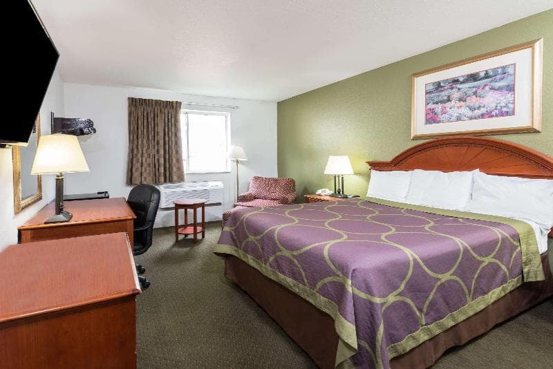 Super 8 By Wyndham Pittsburgh/Monroeville 2