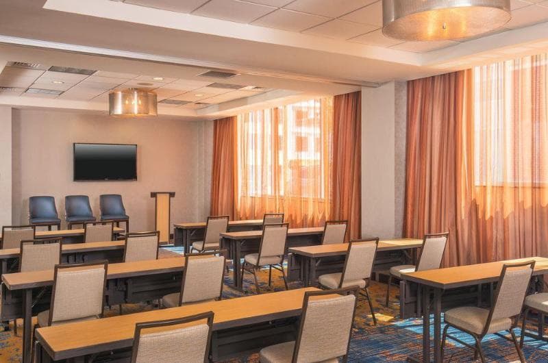 Residence Inn by Marriott Portland Downtown Waterfront 5