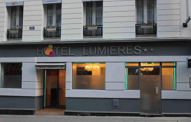 Hotel Lumieres Montmartre Paris 4