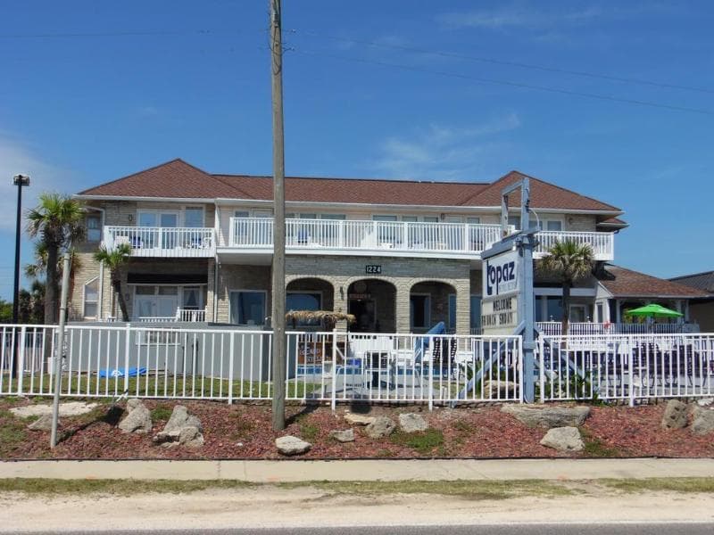 Topaz Motel 3