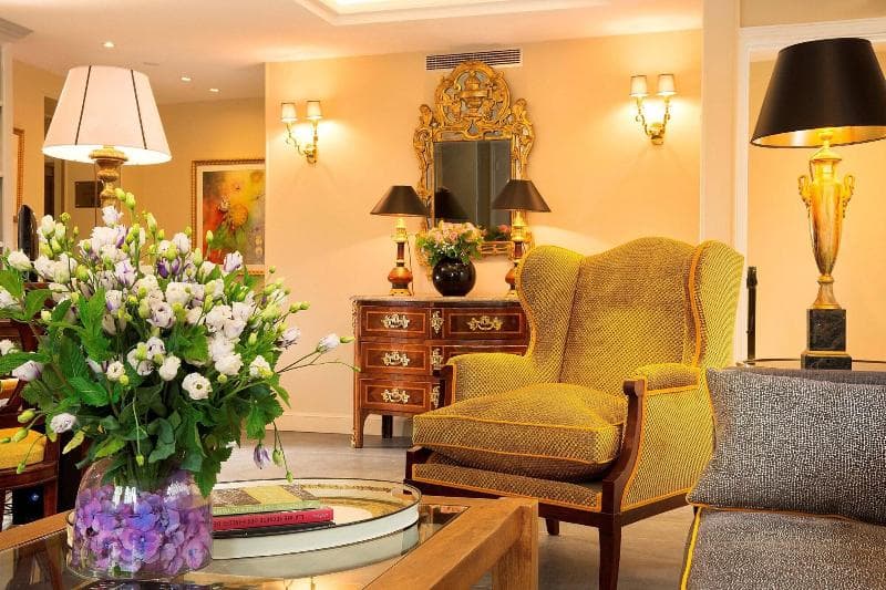 Hotel Le Relais Des Halles 4