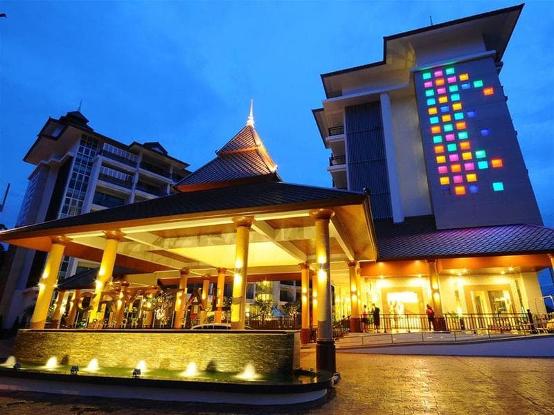 Crystal Palace Pattaya 5