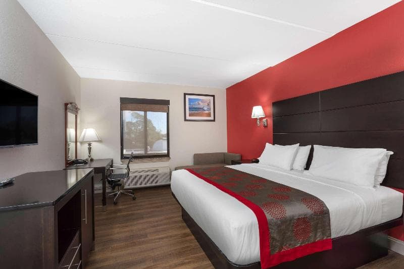 Ramada by Wyndham Panama City 5