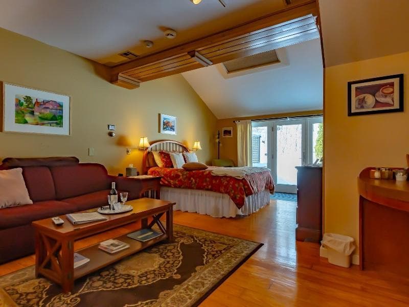 Shaker Mill Inn 3