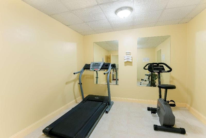 Days Inn By Wyndham Philadelphia - Roosevelt Boulevard photo 1