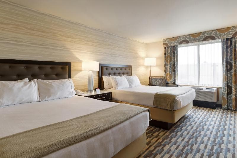 Holiday Inn Express & Suites Warwick-Providence (Airport) photo 1