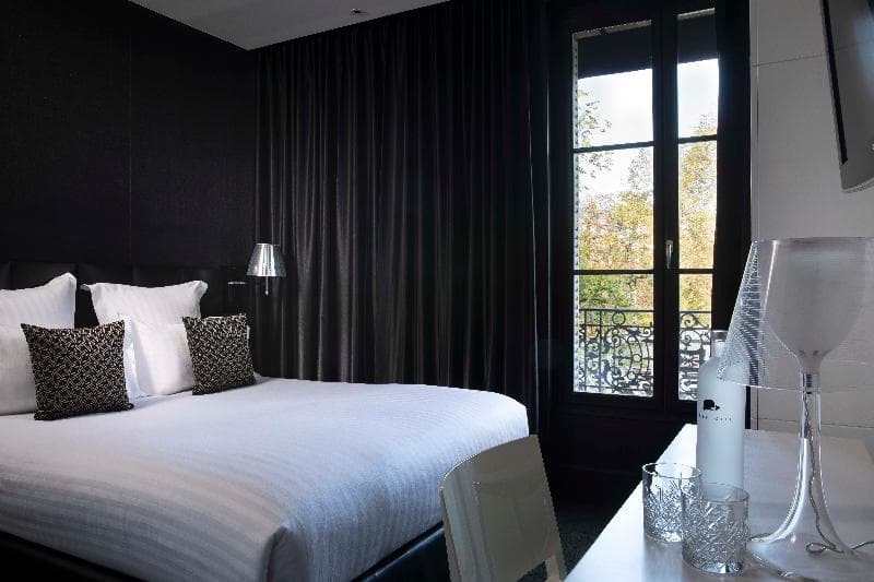 First Hotel Paris Tour Eiffel 5