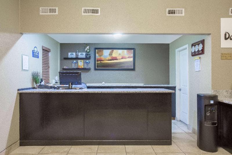 Days Inn By Wyndham Provo 4