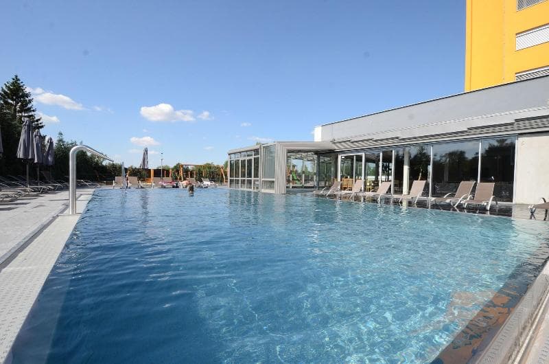 Hotel Aura photo 1