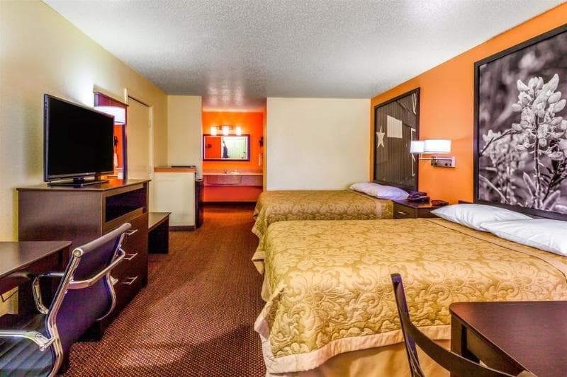 Premier Inn Palestine photo 1