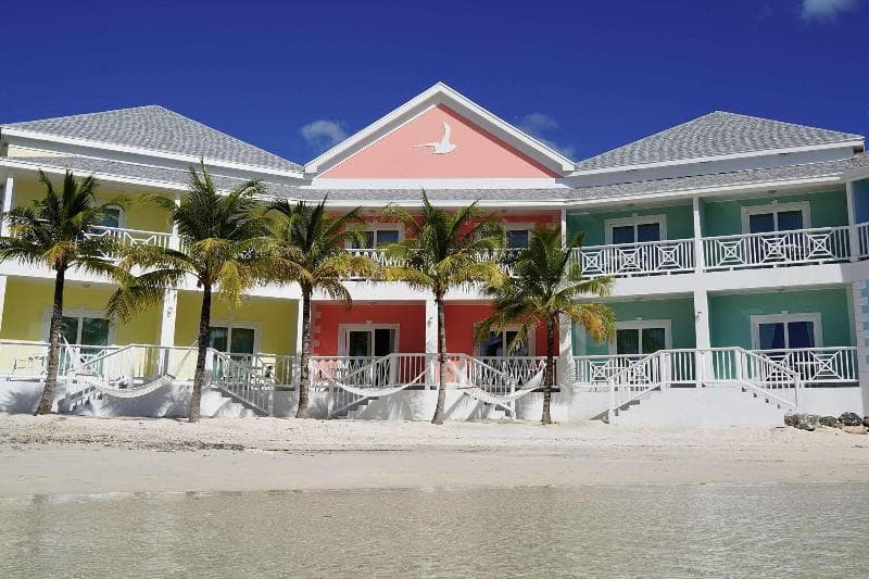 Sandyport Beaches Resort 4
