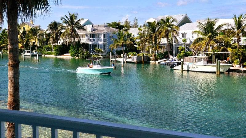 Sandyport Beaches Resort photo 1