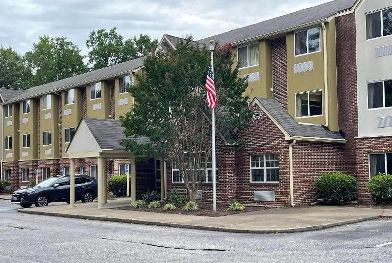Microtel Inn & Suites By Wyndham Newport News Airport 3