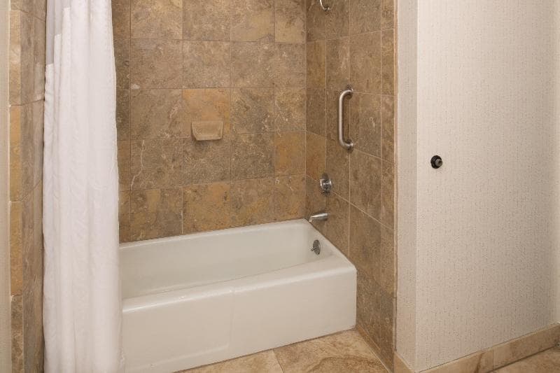 Holiday Inn Portland Columbia Riverfront 2