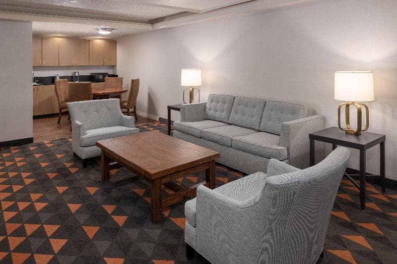 Holiday Inn Portland Columbia Riverfront 5