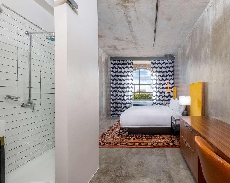 Nylo Providence Warwick Hotel, Tapestry Collection By Hilton 5