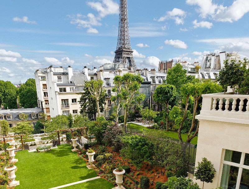 Shangri-La Hotel Paris photo 1
