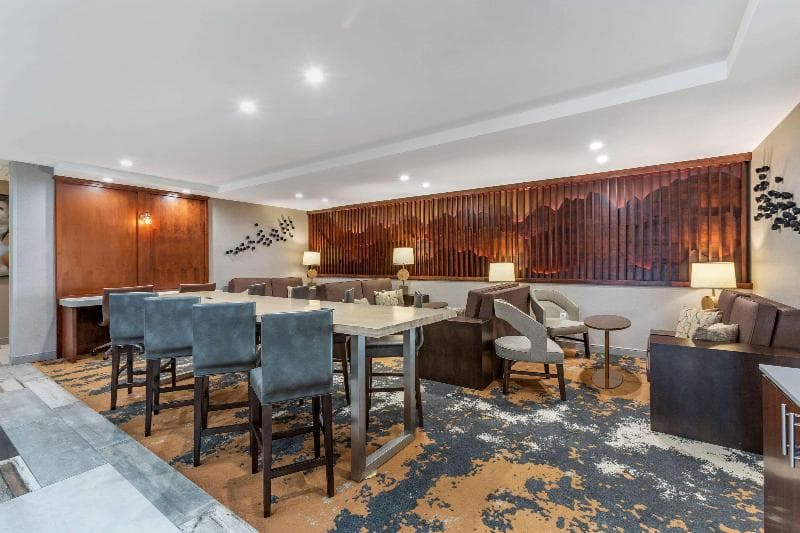 Windmill Suites In Surprise 2