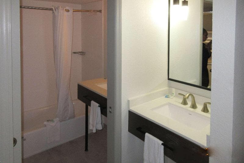 Windmill Suites In Surprise 3