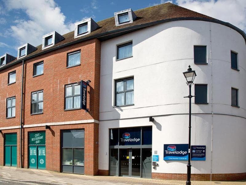 Travelodge Chichester Central 2