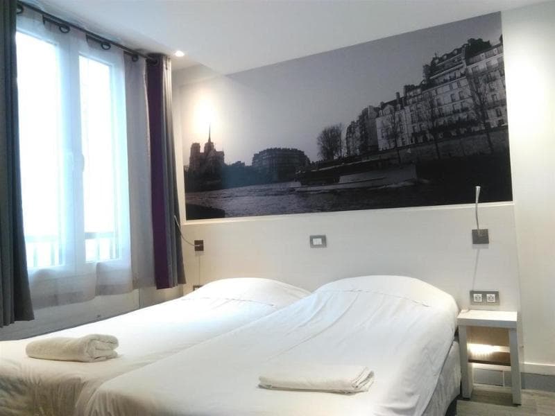 Hotel Kyriad Paris 12 - Nation [Ex-Campanile] 2