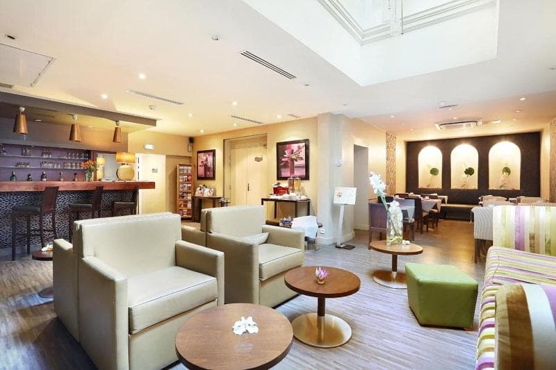 Hotel De La Boetie 2