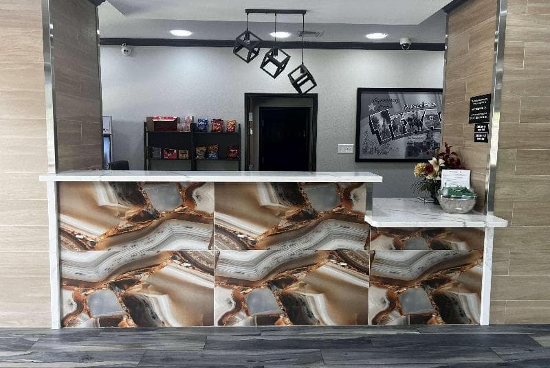 Super 8 by Wyndham Pasadena 3