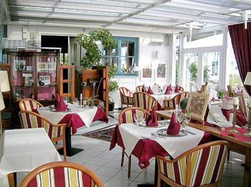 Landhotel Kastanienallee 2