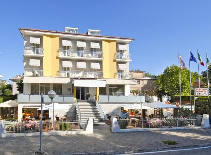 Hotel St. Moritz photo 1