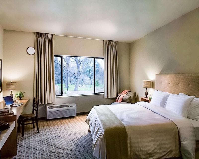 Gaia Hotel & Spa Redding, An Ascend Hotel Collection Member 5
