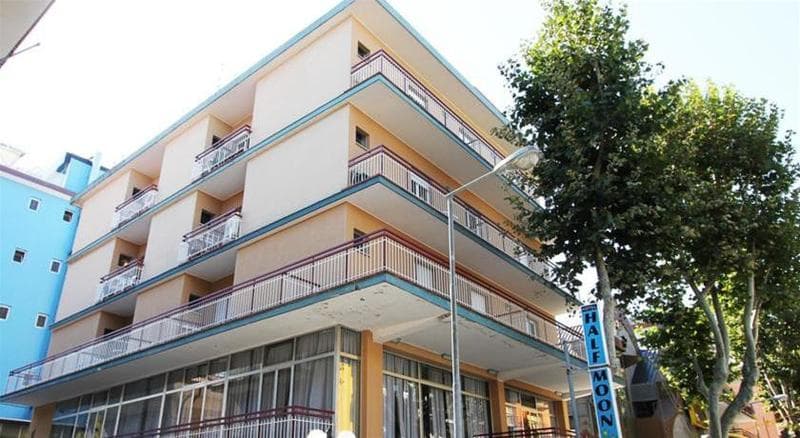 Hotel Half Moon 3