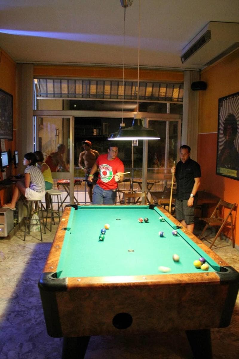 Sunflower Beach Hostal main