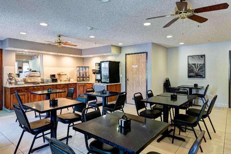 Surestay Plus Hotel By Best Western Redding 2