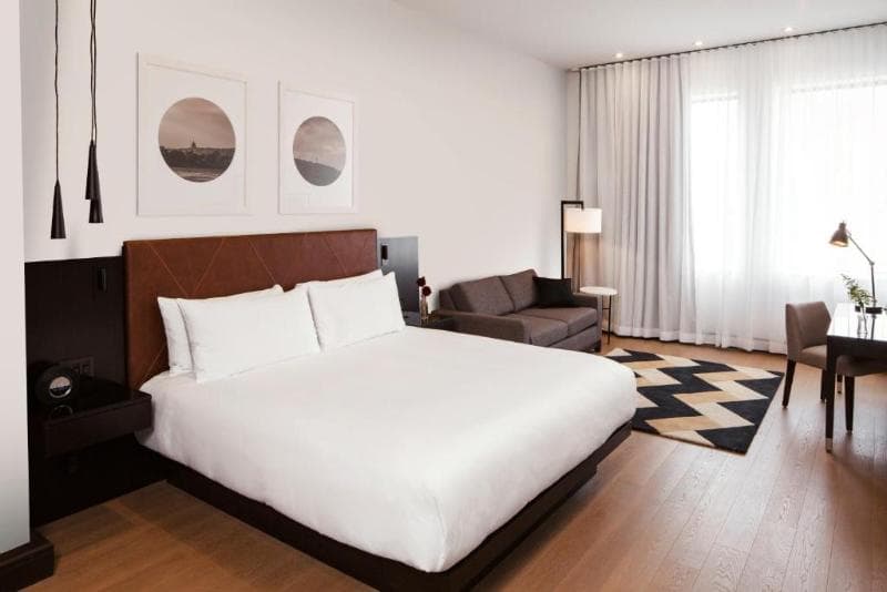Hôtel Place D'armes 4