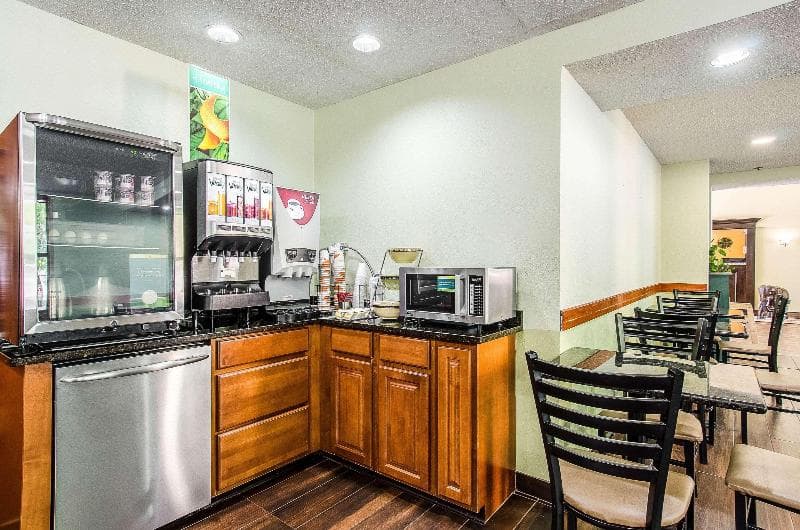 Quality Inn Middleboro-Plymouth 2