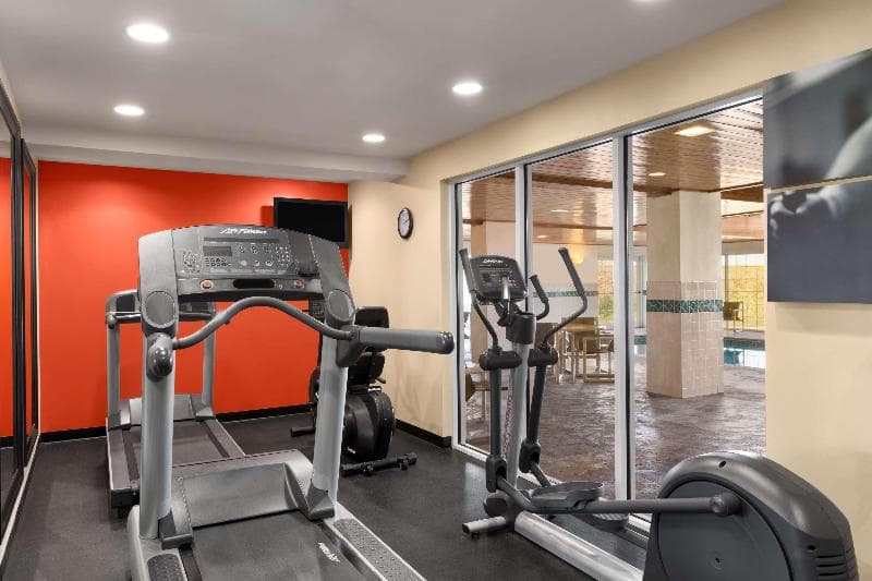 Country Inn And Suites Rochester South 2