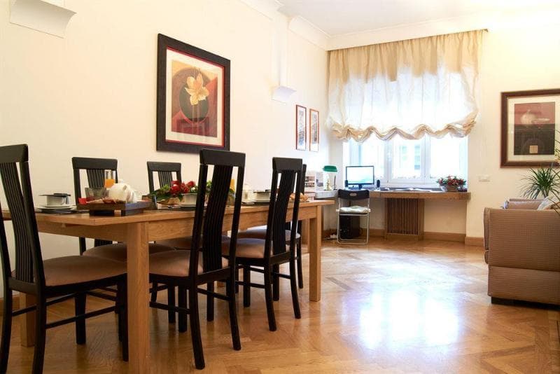 Domus Cavour 3