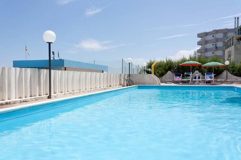 Hotel Leonardo Da Vinci main