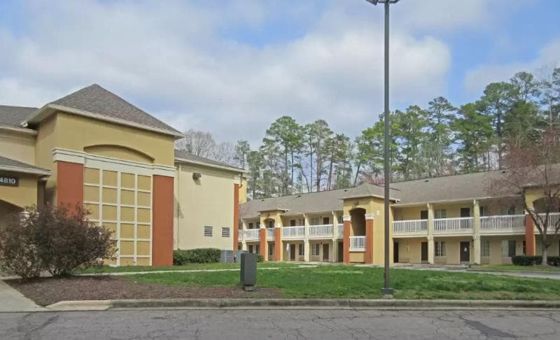 Suburban Studios 3