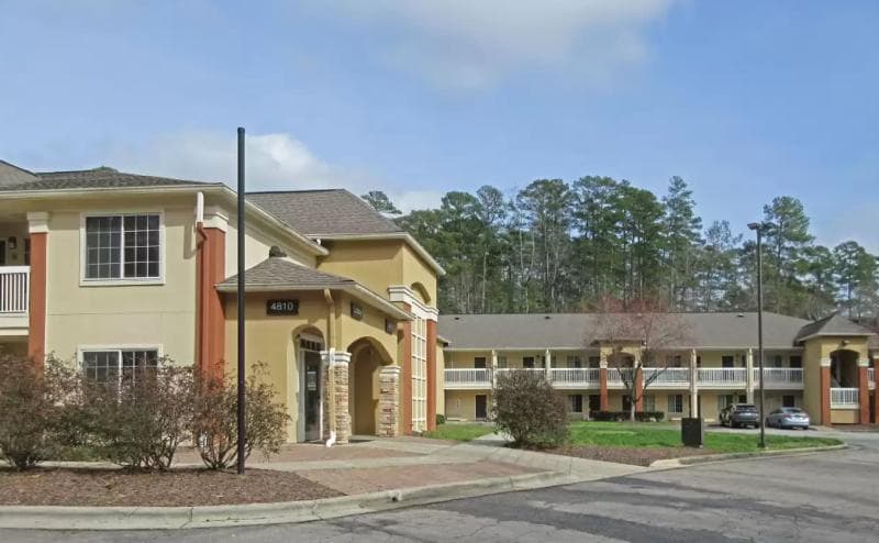 Suburban Studios 4