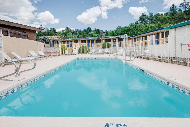 Travelodge by Wyndham Ruidoso 3