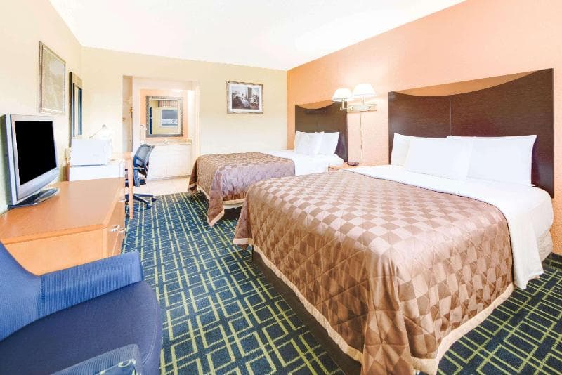 Travelodge by Wyndham Ruidoso 2