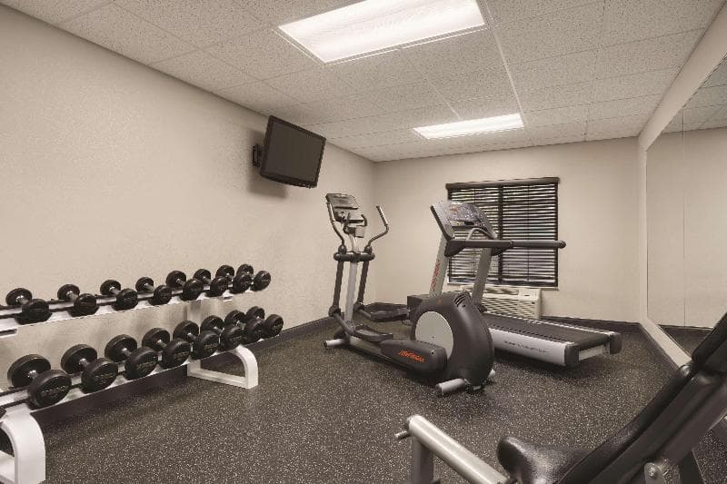 Country Inn & Suites by Radisson, Raleigh-Durham Airport, NC 2