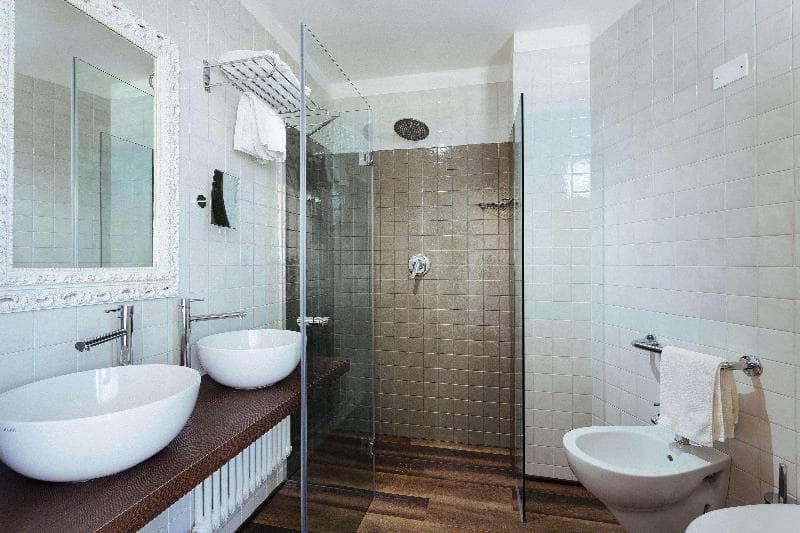 Best Western Maison B Hotel 5