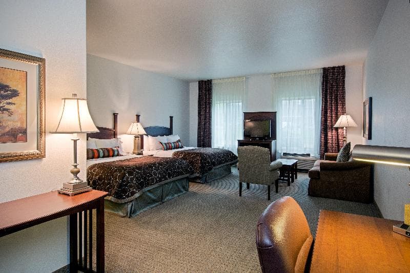 Staybridge Suites Rockford 4